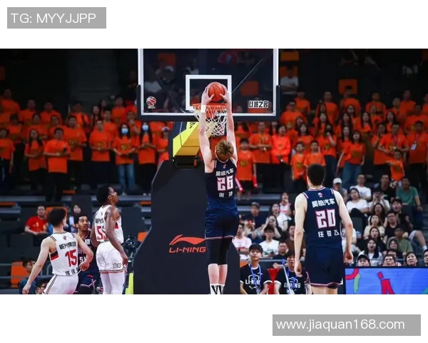 沃特森32分钟砍11分，贡献全面防守数据